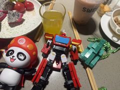 -海底捞火锅(中南盐城大有境夜宵主题店)