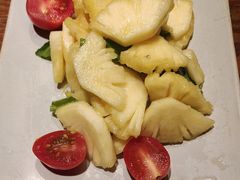 -云海肴·汽锅鸡·云南菜(天山百盛优客店)