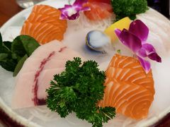 -青瓦餐厅·生鱼片·韩园烤肉(西塔店)