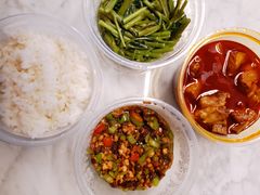 -山茶云南菜(永安里店)