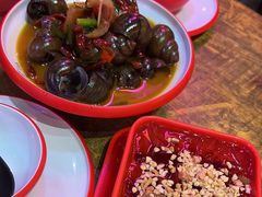 -老闵田螺馆·南昌特色小炒(梦时代店)