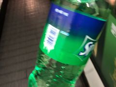 -卜蜂莲花(浦江城市生活广场店)