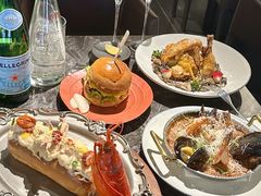 -LESCEDARS Brasserie Bistro香柏树