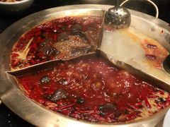 -周师兄大刀腰片火锅(洪崖洞旗舰店)