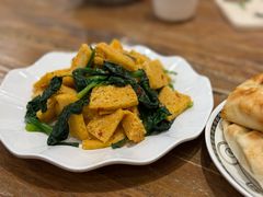 -清真·玛丽亚新疆菜主题餐厅(浙江中路店)