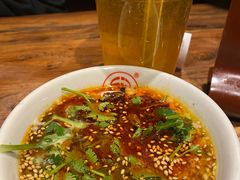 -万记麻辣烫国展总店