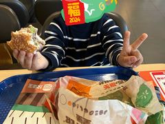 -汉堡王(梅村服务区南店)