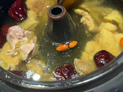 -云海肴·汽锅鸡·云南代表菜(天山百盛优客店)