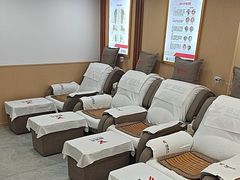 -郑远元专业修脚房(栖山路店)