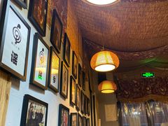 -蜗牛小馆醉乡民谣云南菜(惠新西里店)