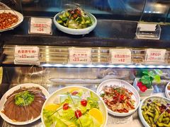 -俭朴菜(鲁磨路店)