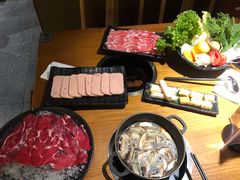 精品肥牛-呷哺呷哺 黄金牧场 (欢乐谷店)