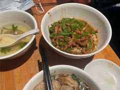 青椒肉丝盖浇面-花园茶楼(兴城西路店)