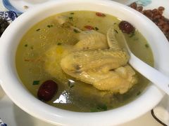 -七的湖·晚芳亭·阳澄湖农家菜·大闸蟹(莲花岛店)
