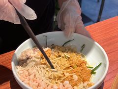 -裕兴记•蟹黄面馆(人民广场店)