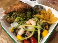 -HELLO 27 意面·沙拉·帕尼尼