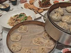 -梅利汴京烤鸭•开封豫菜地标店(东大街店)
