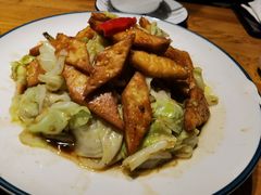 牛心莲白炒馕-俭寨大盘鸡·缸子肉·小公鸡·新疆菜(云通店)