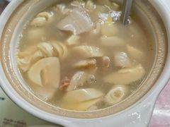 腌笃鲜汤-蘭心餐厅(进贤路店)