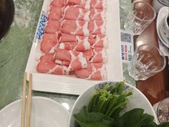 -楼外楼大刀肉传统火锅(西安大路店)