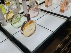 -日上免税店(三径路t3店)