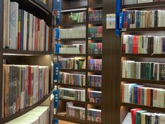 -晓风书屋(浙大紫金港店)