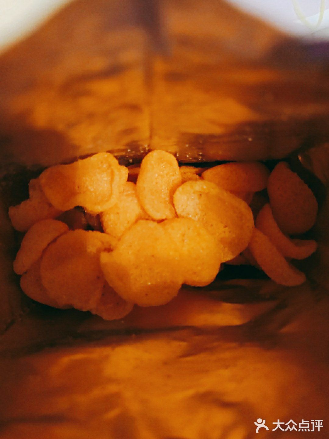 宅家追剧必备 膨化食品停不下
