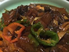 牛尾焖牛筋-眷江南之小蓝鲸(王府大街店)