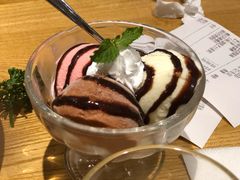 -菲滋意式休闲餐厅(北仑银泰城店)