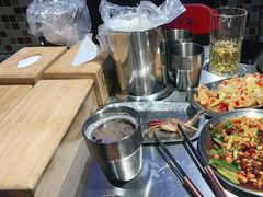 -马路牙子烧烤音乐酒馆(望京店)