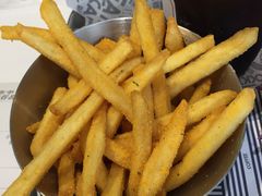 -TRIPS BURGER(大钟寺店)