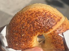-HOT CRUSH趁热集合·现烤面包(环球港店)