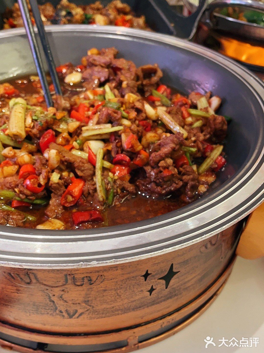 滨江宝龙的湘菜馆米饭嘎嘎响香