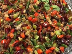 -黄桷树曹家私房菜(江与城店)