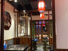 -宽板凳老灶火锅(簋街店)