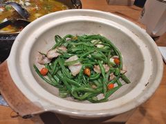 -娜仁图雅蒙古美食村(33小镇店)