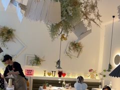 -春树下·树屋花房西餐厅(罍街AS1980店)