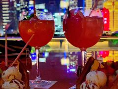 -池畔酒吧 WET Bar