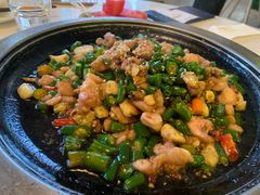 石锅花椒兔-周三的情书花园餐厅(江北店)