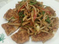 -阿拉丁新疆风味餐厅·清真(罗廊巷店)