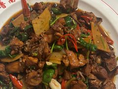 -鲁南仔·滕州炒鸡(经三路店)