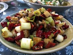 -味老大土碗菜(中山三路店)
