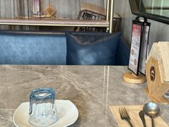 -必胜客(余姚五彩城店PH店)