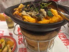-老表记广西宵夜螺蛳鸭脚煲(东盟店)