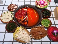 -贰回巷火锅馆(钟楼店)