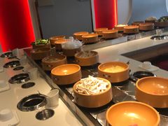 -龍歌自助小火锅(市南金茂湾店)