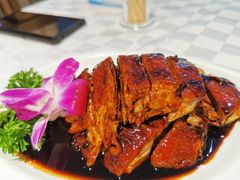 特色酱鸭-光明邨大酒家(淮海路店)