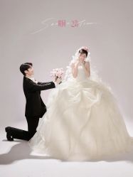 -雅云婚纱摄影工作室旗舰店