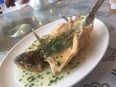 特色葱油飞鱼-岭南海晏楼(滨江东总店)