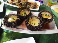 -四川小胡子海鲜(丁村万人海鲜广场店)